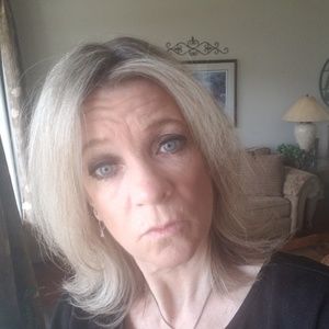 Meet your Posher, Kasey